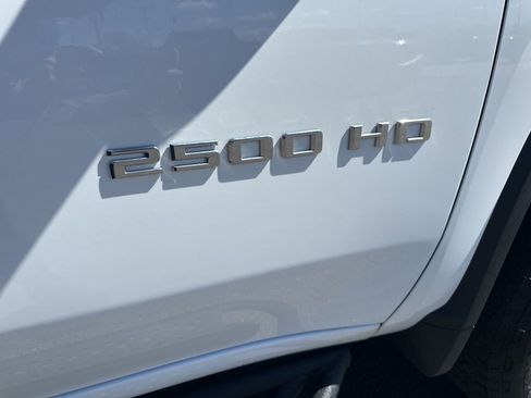 Used 2024 Chevrolet Silverado 2500 Custom w/ Custom Value Package AWD/4WD image 39