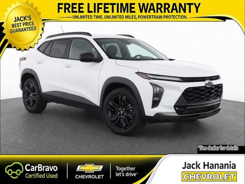 Used 2024 Chevrolet Trax ACTIV w/ Sunroof Package FWD image 1