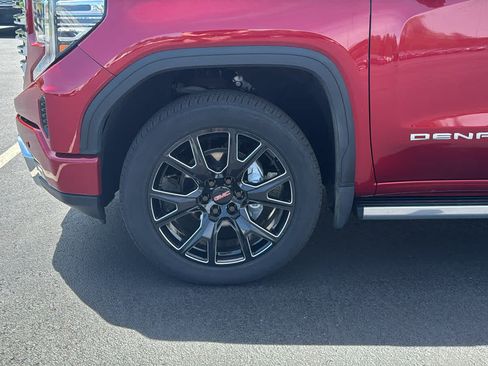 Certified 2022 GMC Sierra 1500 Denali AWD/4WD image 36