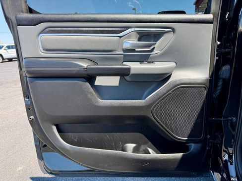 Used 2019 RAM 1500 Big Horn AWD/4WD image 32