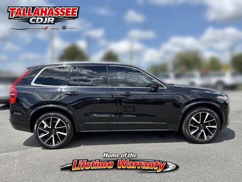 Used 2021 Volvo XC90 T6 Momentum w/ Climate Package AWD/4WD image 2
