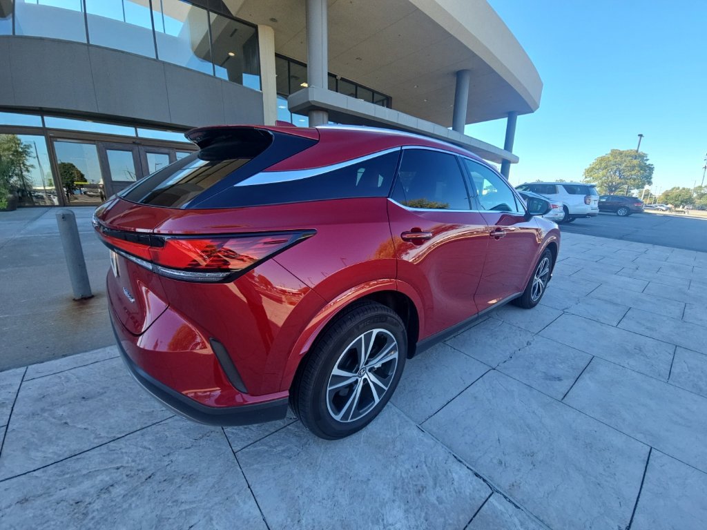 Used 2024 Lexus RX 350 Premium w/ Accessory Package (Z1) FWD image 5