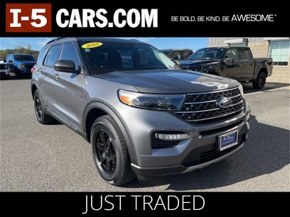 Certified 2022 Ford Explorer XLT w/ Equipment Group 202A