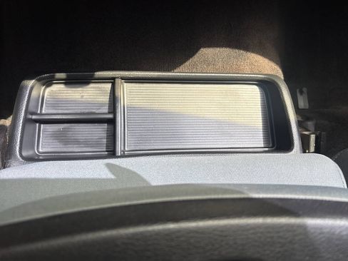 Used 2017 RAM 2500 SLT w/ Snow Chief Group AWD/4WD image 42