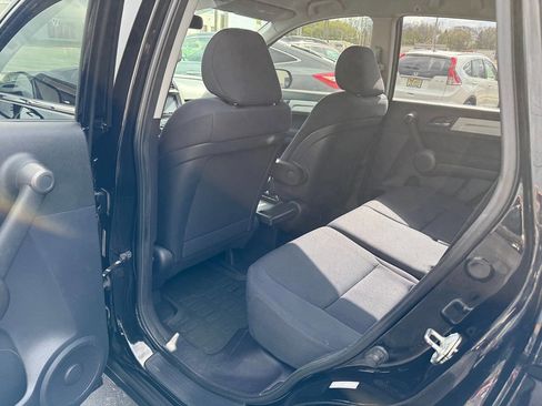 Used 2011 Honda CR-V LX image 60