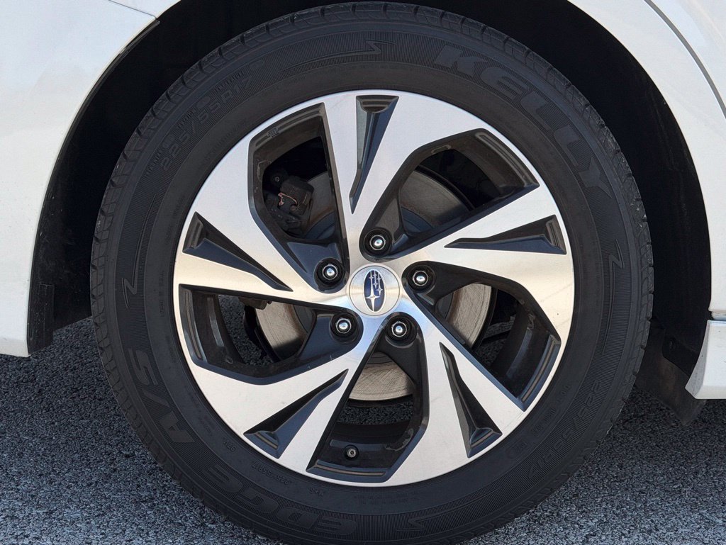 Used 2022 Subaru Legacy Premium AWD/4WD image 32