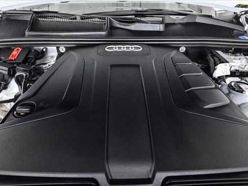 Used 2023 Audi Q7 2.0T Premium w/ Convenience Package image 25