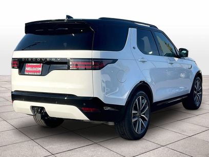 New 2025 Land Rover Discovery Dynamic SE