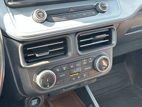 Used 2023 Ford Maverick Lariat w/ Lariat Luxury Package AWD/4WD image 32