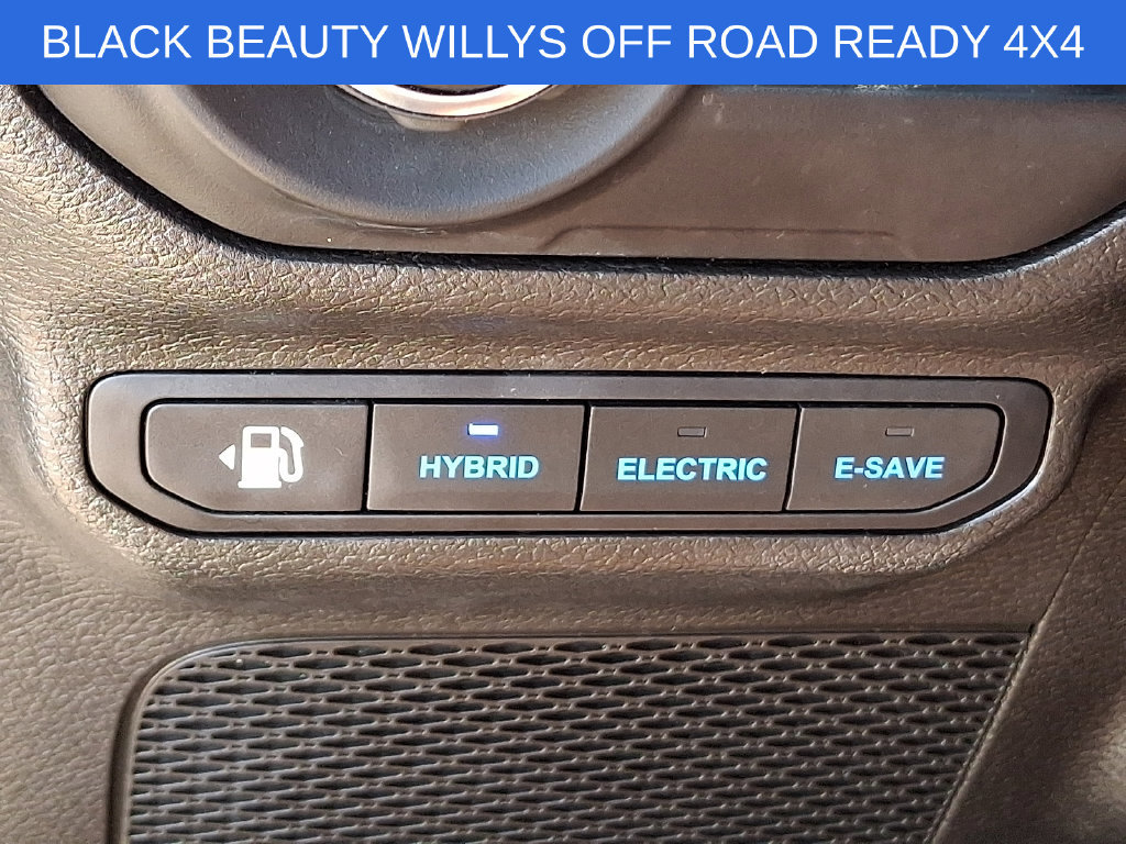 Used 2023 Jeep Wrangler Unlimited w/ 8.4" Radio Group AWD/4WD image 25