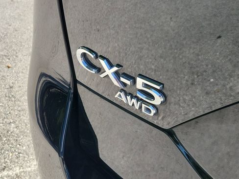 Used 2025 MAZDA CX-5 AWD 2.5 S w/ Preferred Package image 6