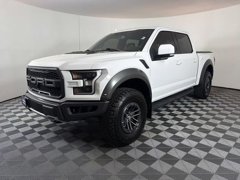 Used 2019 Ford F150 Raptor w/ Equipment Group 802A Luxury AWD/4WD image 7