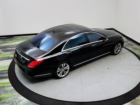 Used 2015 Mercedes-Benz S 550 Sedan w/ Premium 1 Package image 34
