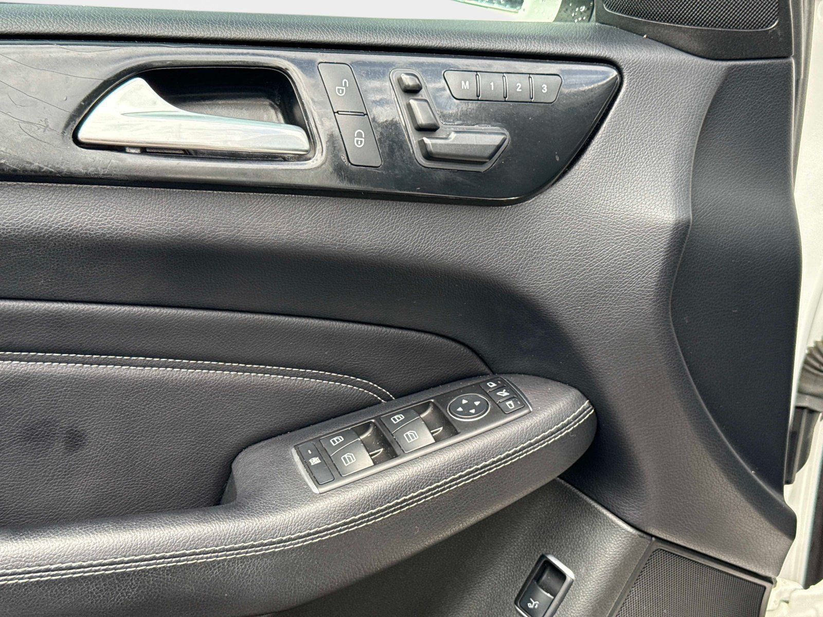 Used 2015 Mercedes-Benz ML 350 4MATIC image 16