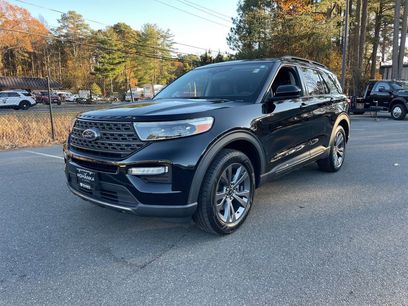 Certified 2022 Ford Explorer XLT w/ Equipment Group 202A