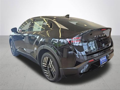 New 2026 Nissan Leaf SV+ w/ Floor Mat Package (SV+) image 10