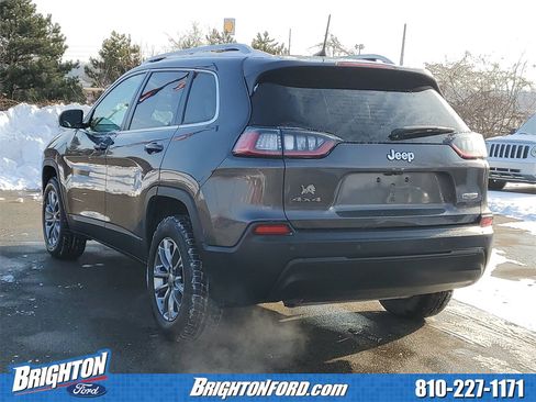Used 2019 Jeep Cherokee Latitude Plus w/ Cold Weather Group image 3