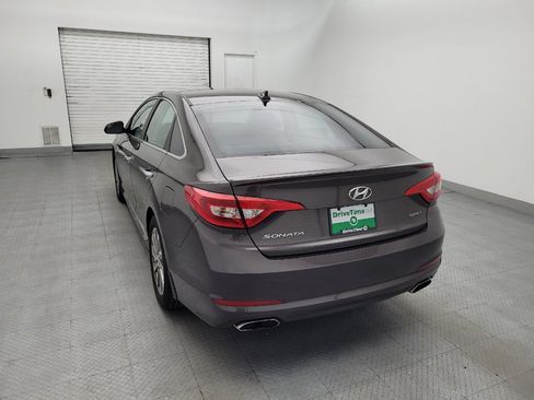 Used 2016 Hyundai Sonata Sport w/ Option Group 1V FWD image 6