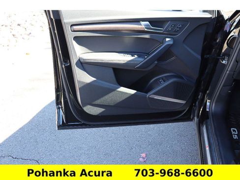 Used 2024 Audi Q5 e Prestige image 25