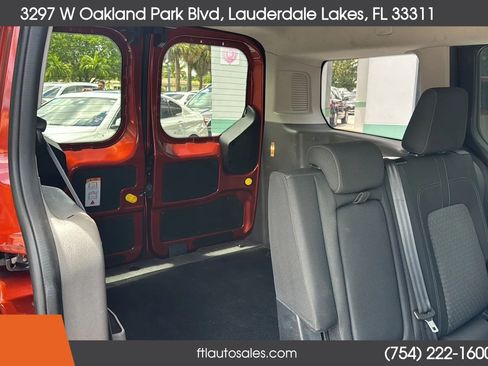 Used 2021 Ford Transit Connect XLT FWD image 35