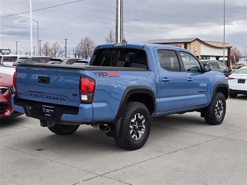 Used 2019 Toyota Tacoma TRD Off-Road image 42
