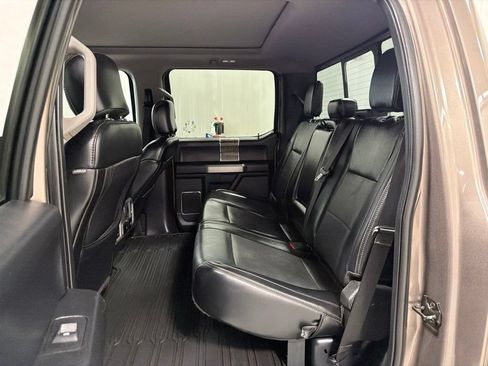 Used 2019 Ford F350 Lariat w/ Lariat Ultimate Package AWD/4WD image 12