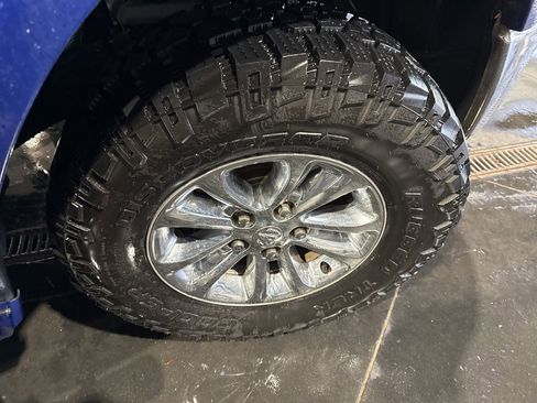 Used 2018 RAM 1500 Laramie w/ Convenience Group image 15