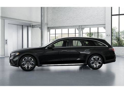 New 2025 Mercedes-Benz E 450 4MATIC All-Terrain Wagon image 35