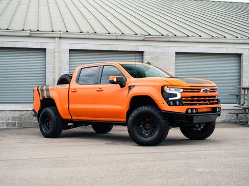 Used 2024 Chevrolet Silverado 1500 RST w/ All Star Edition Plus image 2