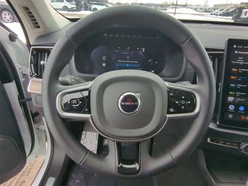 Certified 2025 Volvo XC90 B5 Core w/ Protection Package Premier image 23