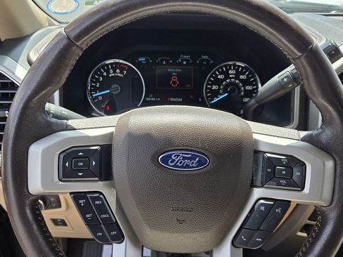 Used 2019 Ford F150 Lariat w/ Equipment Group 501A Mid AWD/4WD image 23