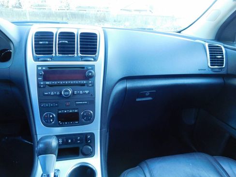 Used 2012 GMC Acadia SLT image 10