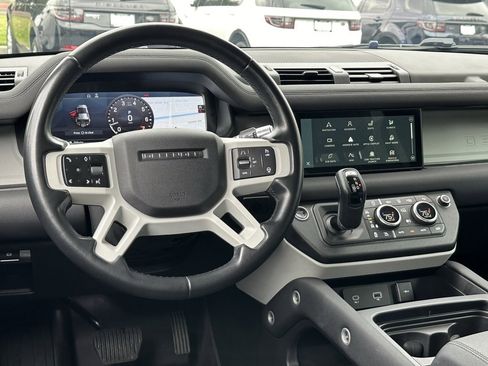 Used 2020 Land Rover Defender 110 S image 24