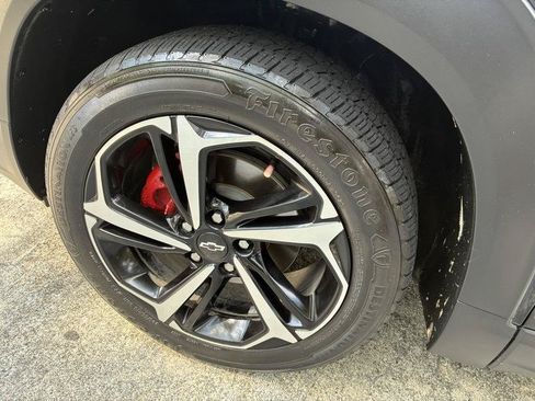 Used 2021 Chevrolet TrailBlazer RS w/ Technology Package FWD image 44