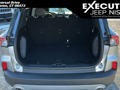 Used 2022 Ford Escape SEL image 24