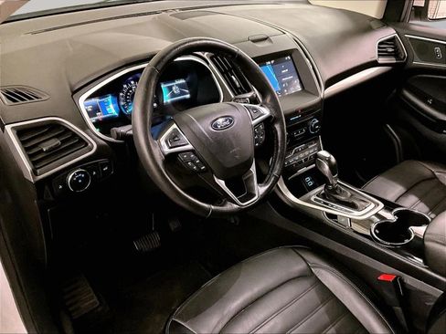 Used 2018 Ford Edge SEL w/ Equipment Group 201A image 13