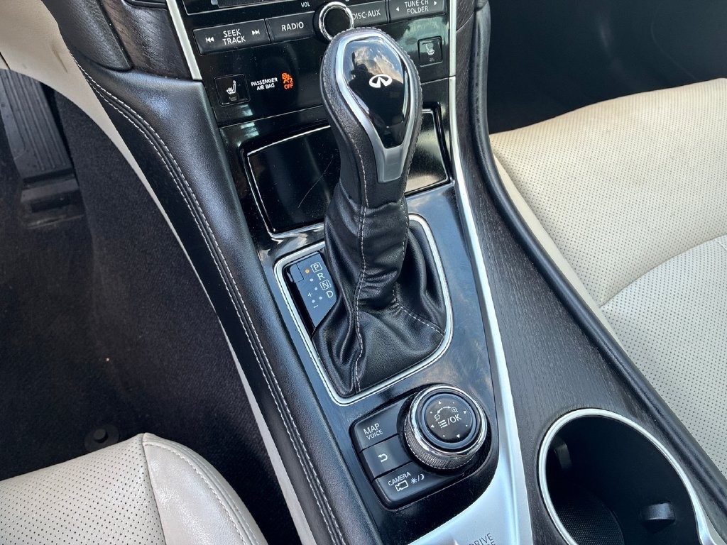 Used 2022 INFINITI Q50 Sensory w/ All Weather Package RWD image 16
