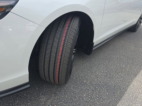 Used 2024 Honda Accord Sport image 33