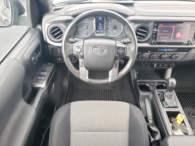 Used 2022 Toyota Tacoma TRD Sport AWD/4WD image 15