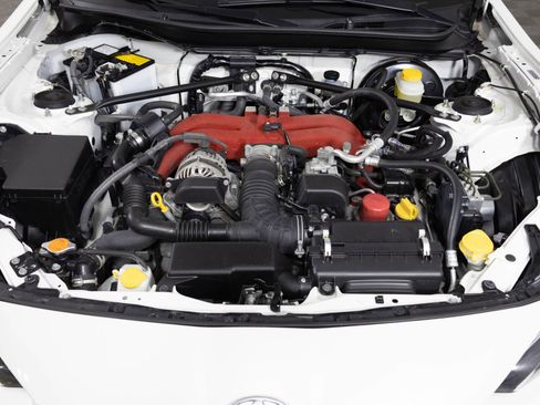 Used 2020 Toyota 86 image 37