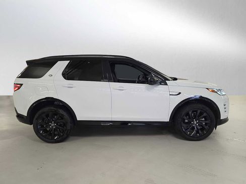 Certified 2024 Land Rover Discovery Sport Dynamic SE image 6