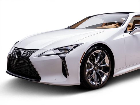 Used 2019 Lexus LC 500 Coupe w/ Sport Package image 13