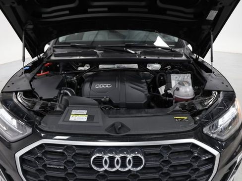 Used 2022 Audi Q5 2.0T Premium w/ Convenience Package image 7