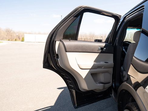 Used 2014 Ford Explorer 4WD image 45