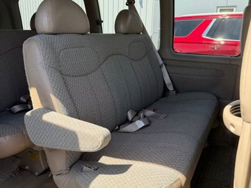 Used 1997 Chevrolet Express 1500 Passenger w/ Preferred Equipment Group RWD image 7