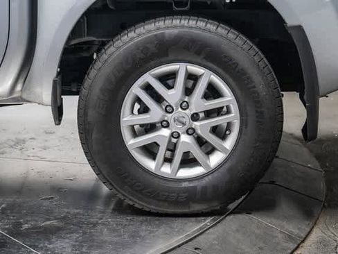 Used 2017 Nissan Frontier SV w/ SV Value Truck Package image 10