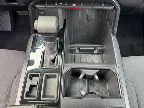 Used 2022 Toyota Tundra SR w/ SR Tow Package AWD/4WD image 12