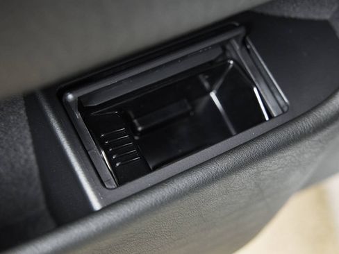 Used 2003 BMW M5 RWD image 97