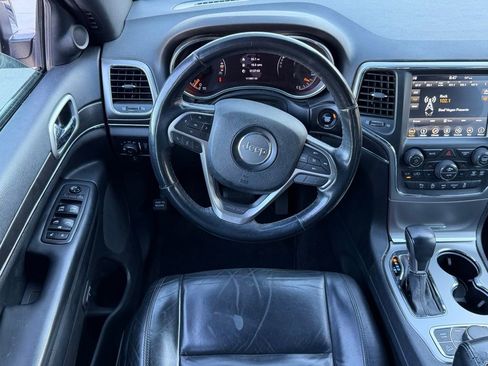 Used 2018 Jeep Grand Cherokee Limited w/ Trailer Tow Group IV image 7