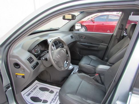 Used 2006 Hyundai Tucson Limited FWD image 25